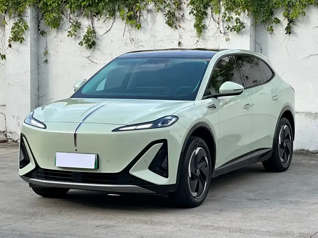 Hongqi Tiangong 06