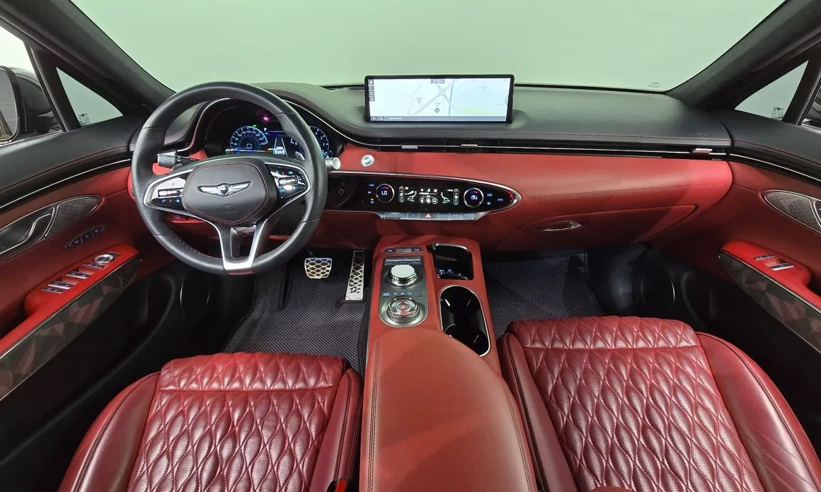 Genesis GV70 — фото 10