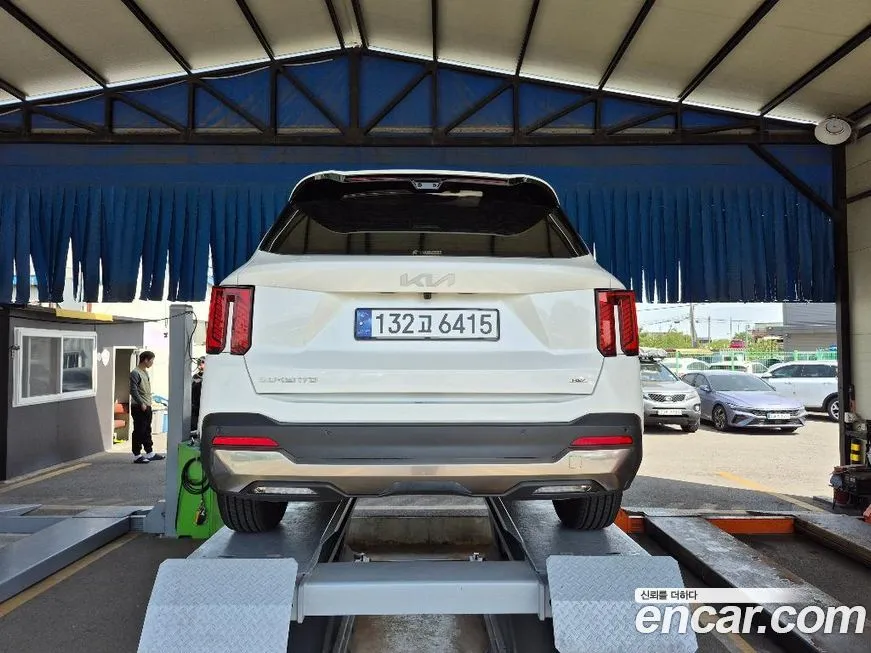 Kia Sorento — фото 3
