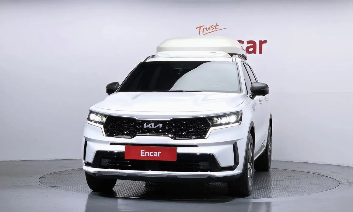Kia Sorento — фото 8