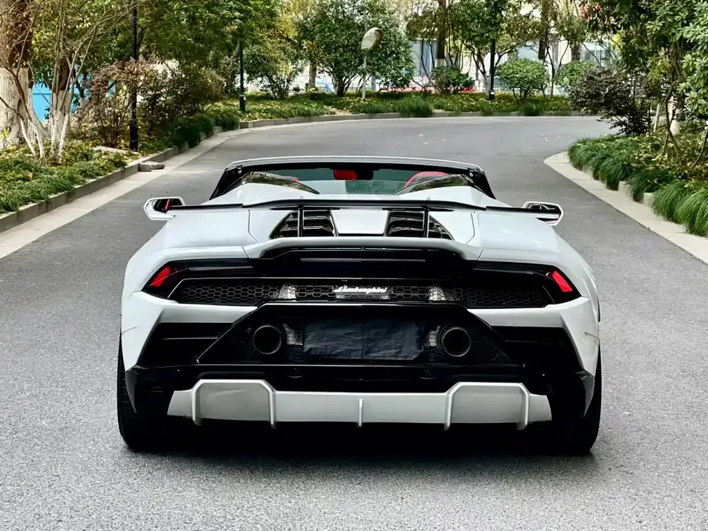 Lamborghini Huracan — фото 6