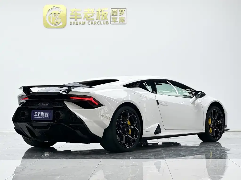 Lamborghini Huracan — фото 8
