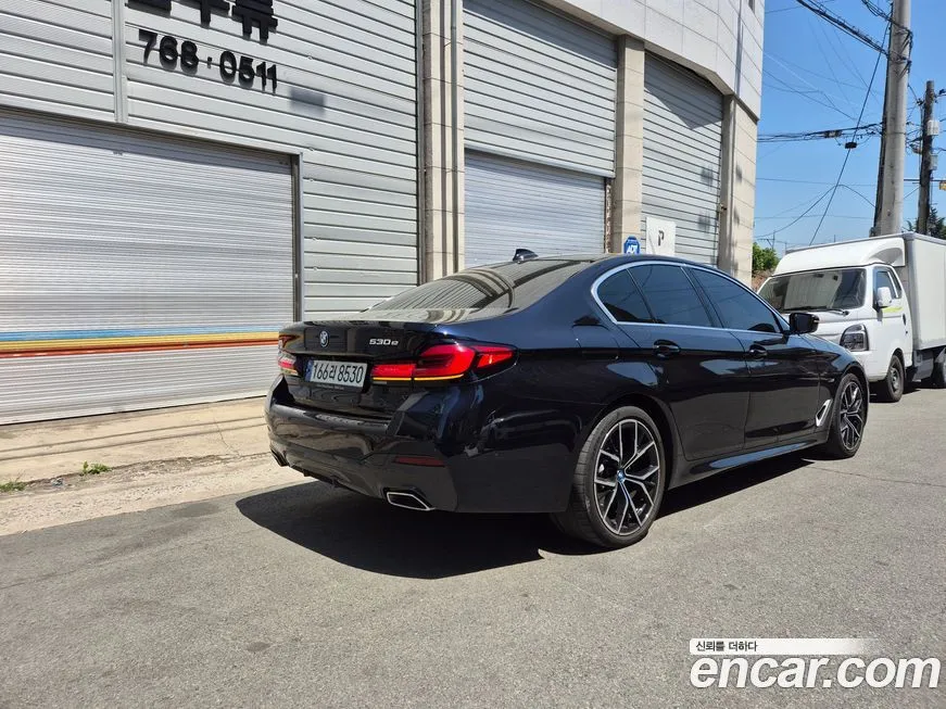 BMW 5-Series 2022 из KR, фото 3
