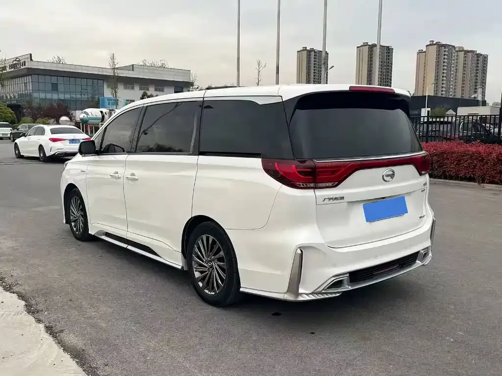 GAC Motor Trumpchi M8 — фото 4