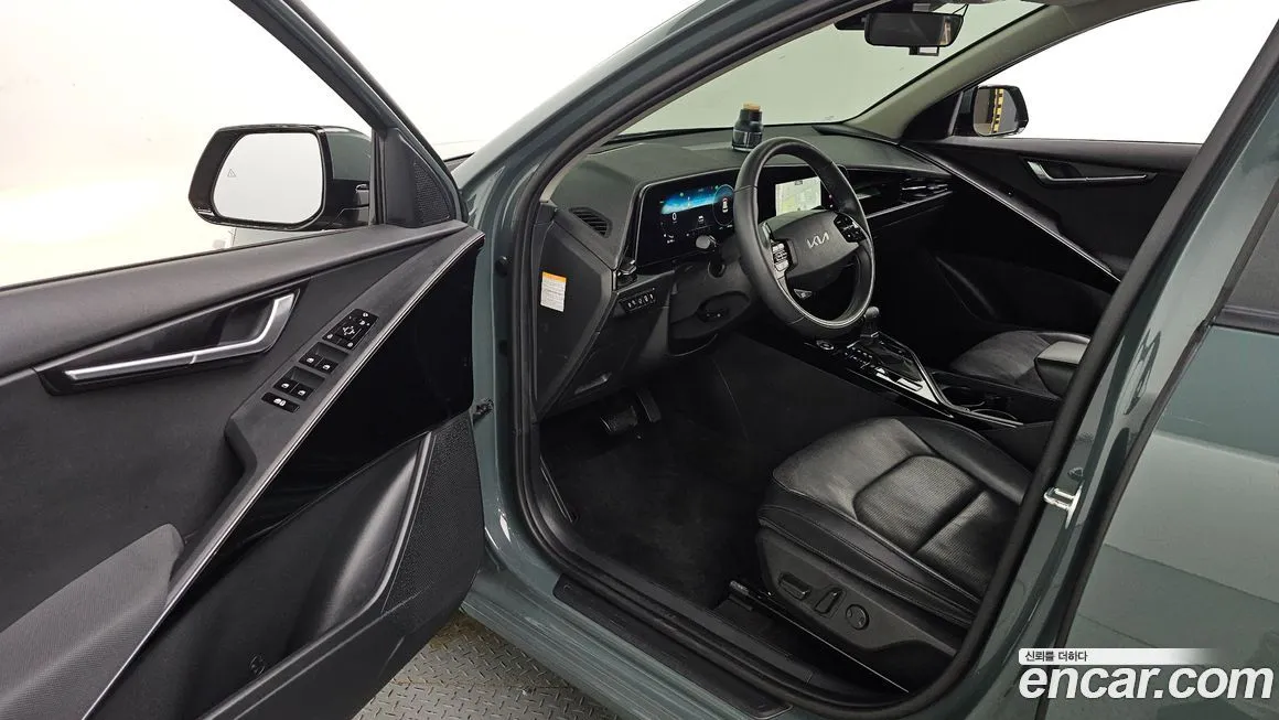 Kia Niro 2023 из KR, фото 7