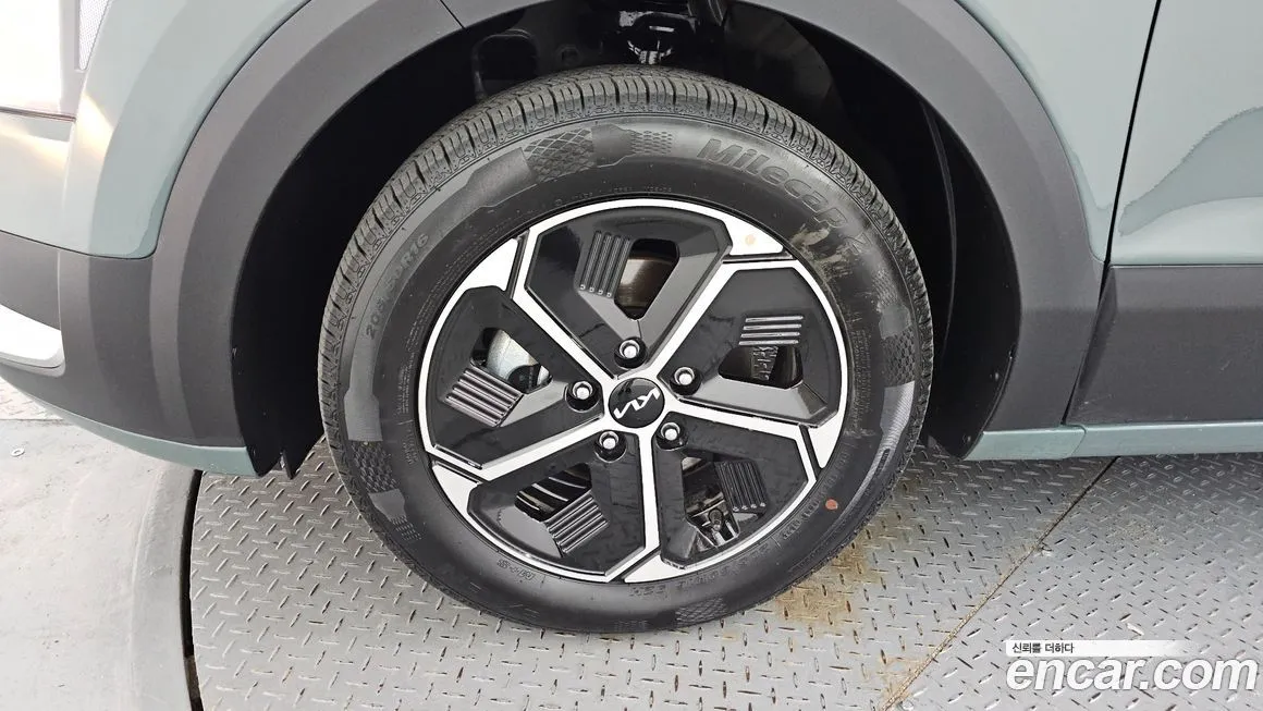 Kia Niro 2023 из KR, фото 10