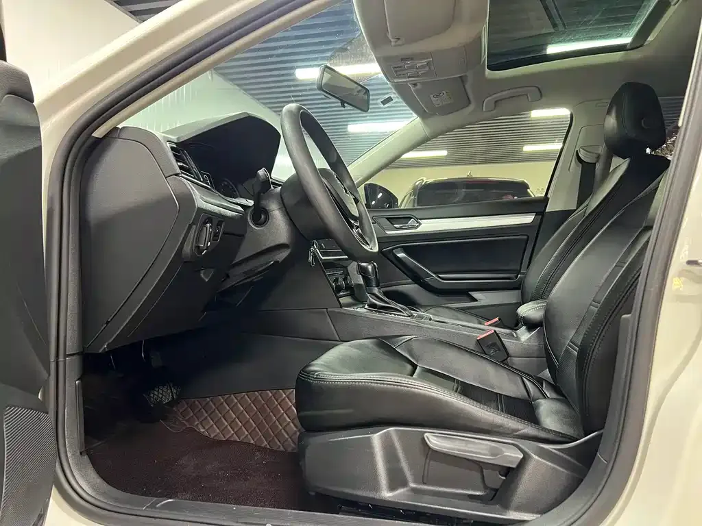 Volkswagen Lamando 2022 из CN, фото 6