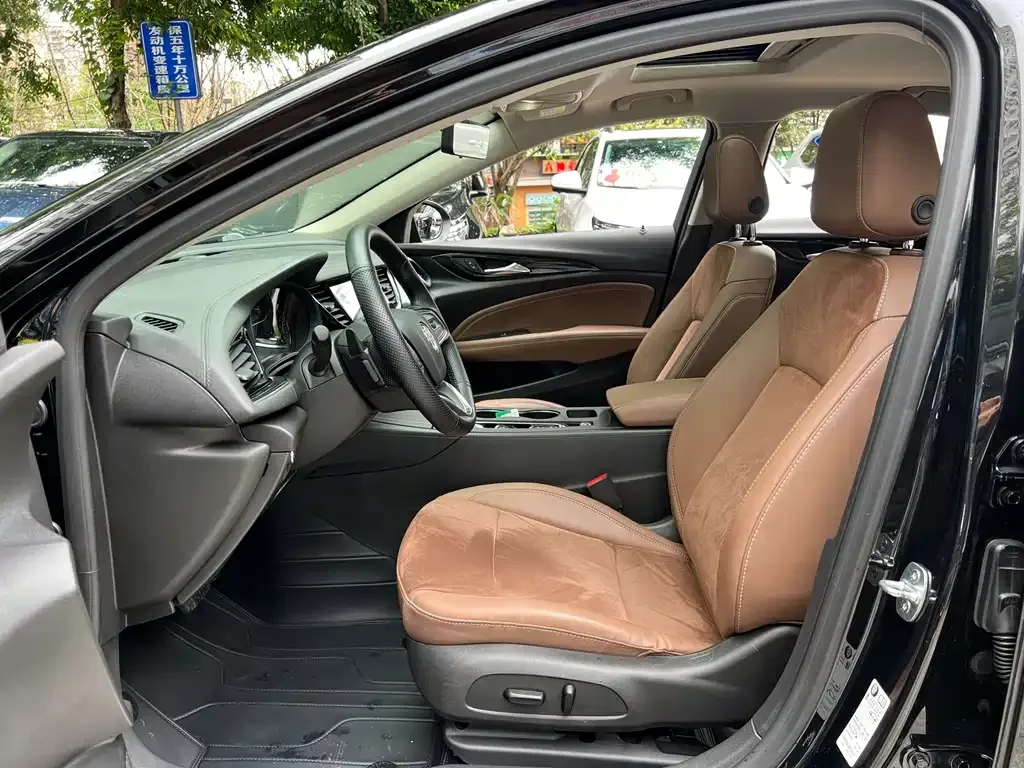 Buick Regal — фото 6
