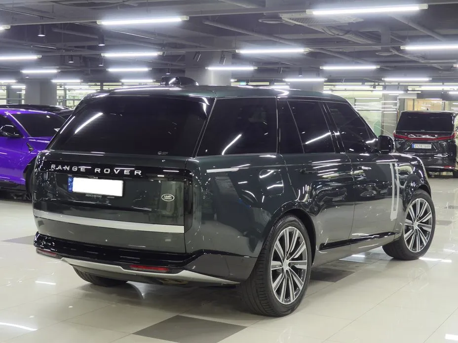 Land Rover Range Rover 2023 из KR, фото 8