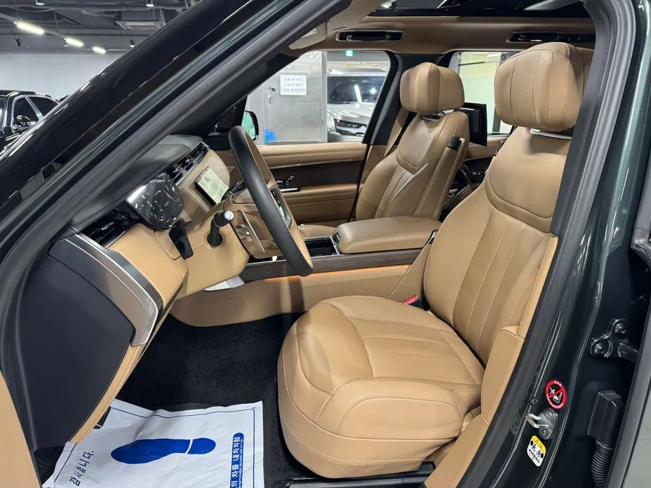 Land Rover Range Rover 2023 из KR, фото 10