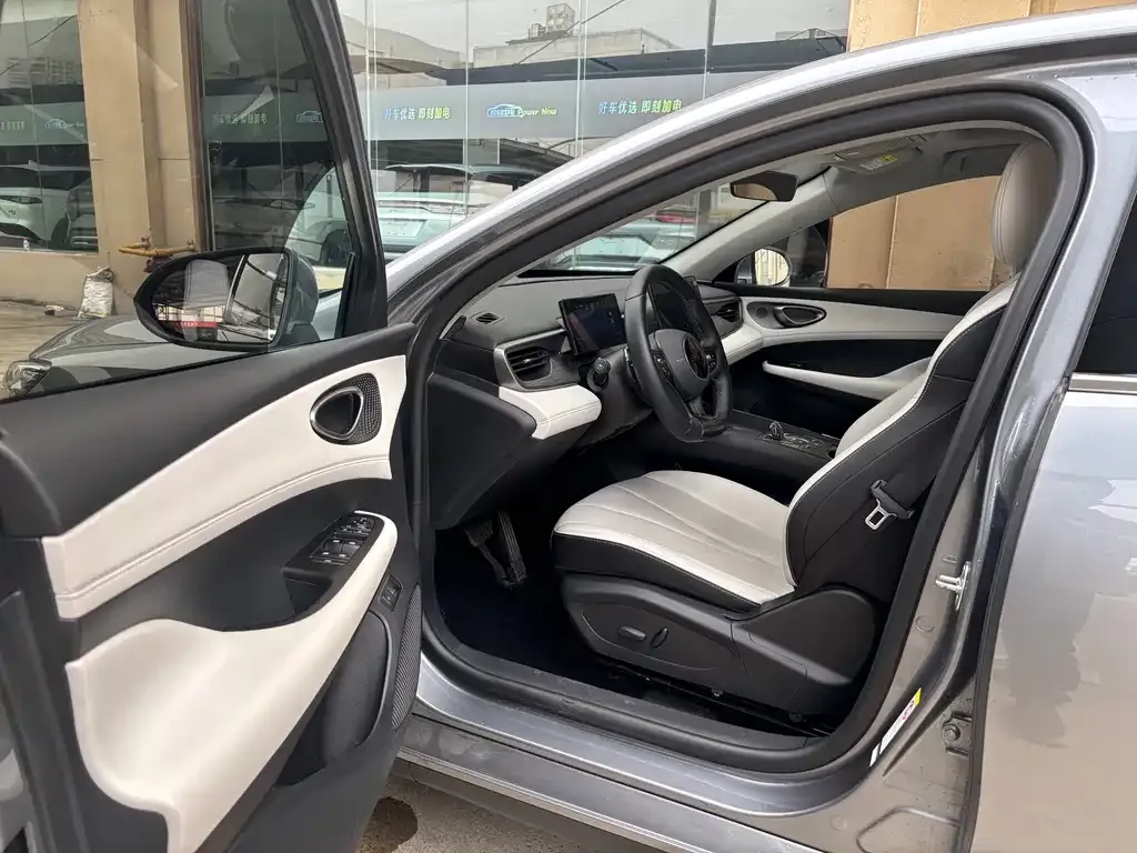 BYD Seal 05 DM-i 2025 из CN, фото 4