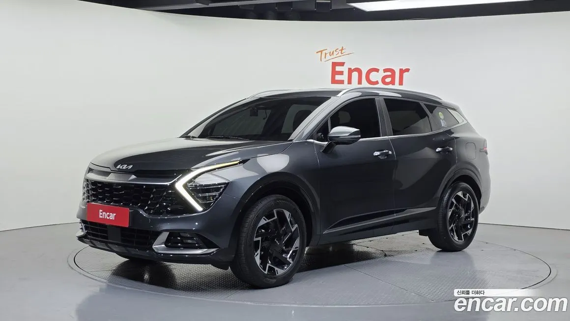 Kia Sportage — фото 1