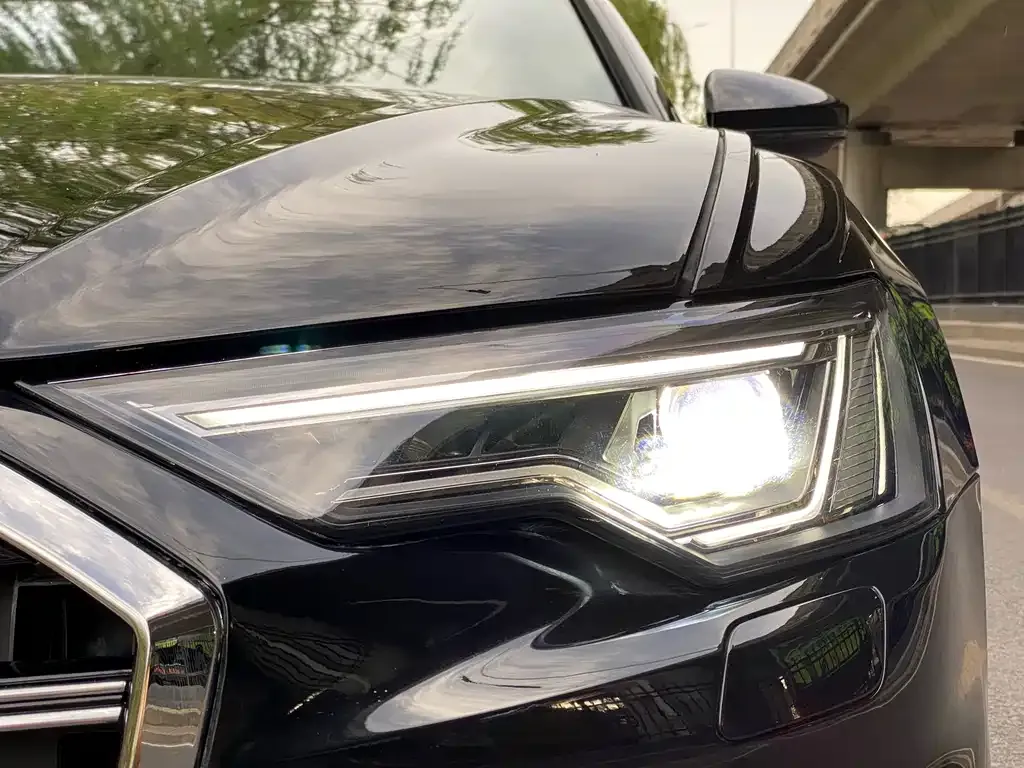 Audi A6L 2024 из CN, фото 3