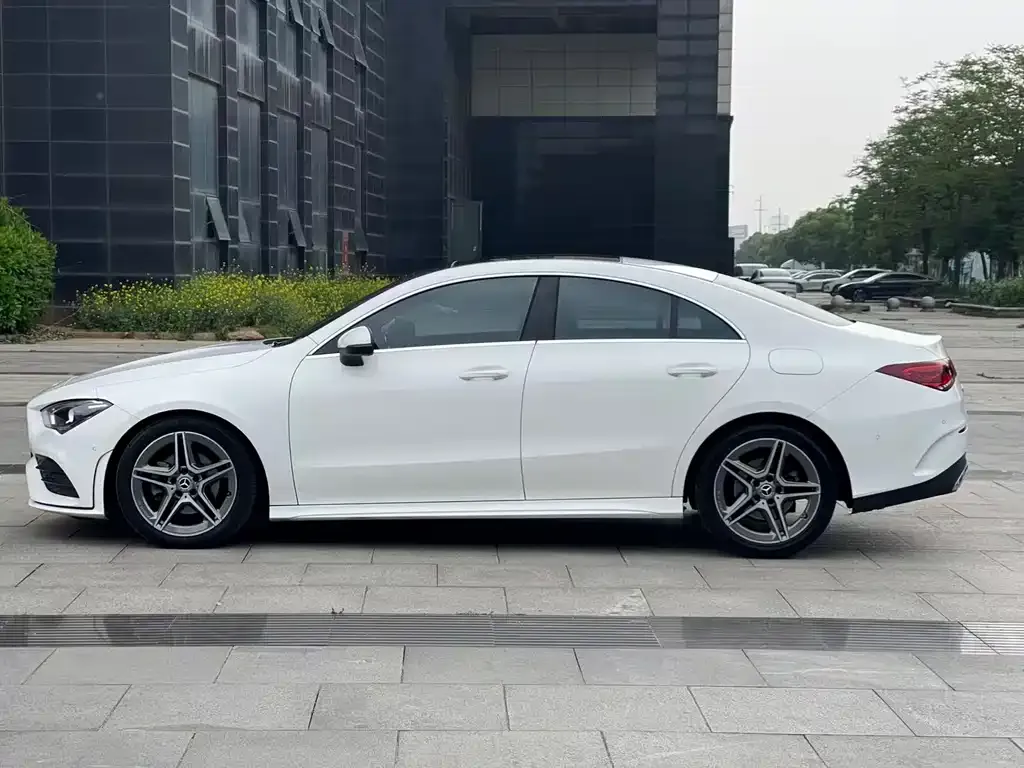 Mercedes-Benz CLA (Import) — фото 2