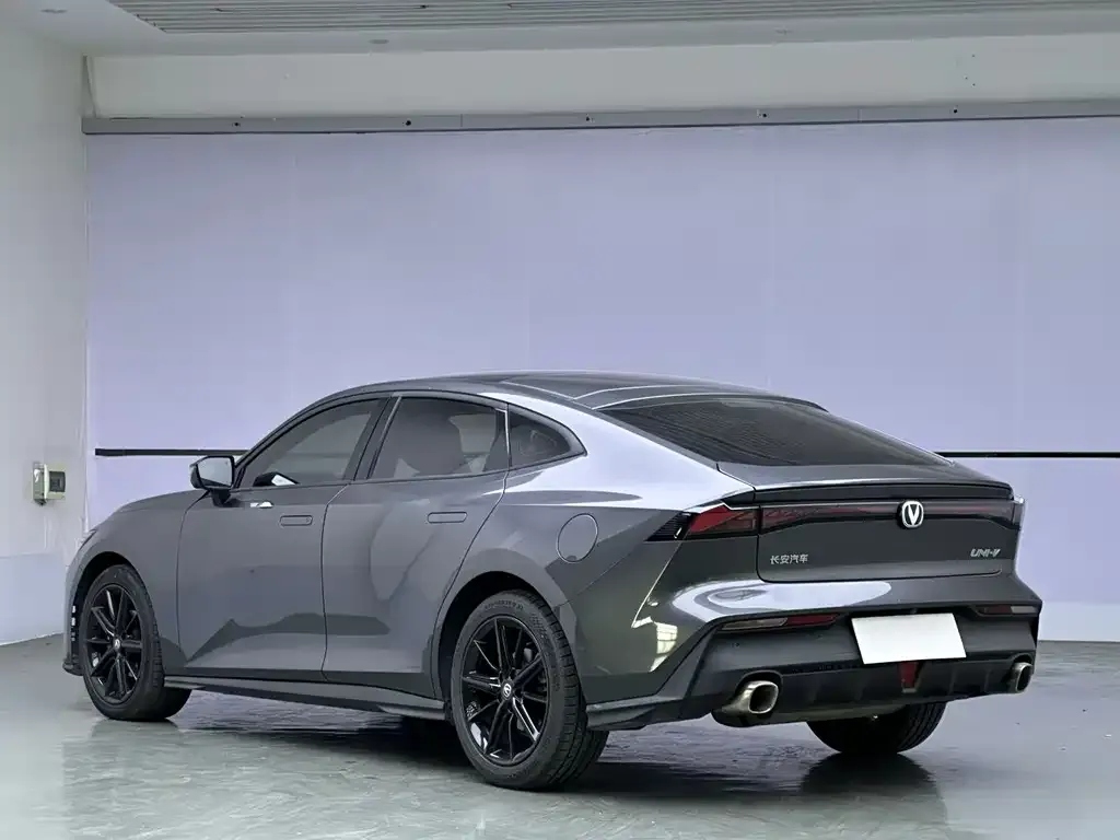 Changan UNI-V 2023 из CN, фото 9
