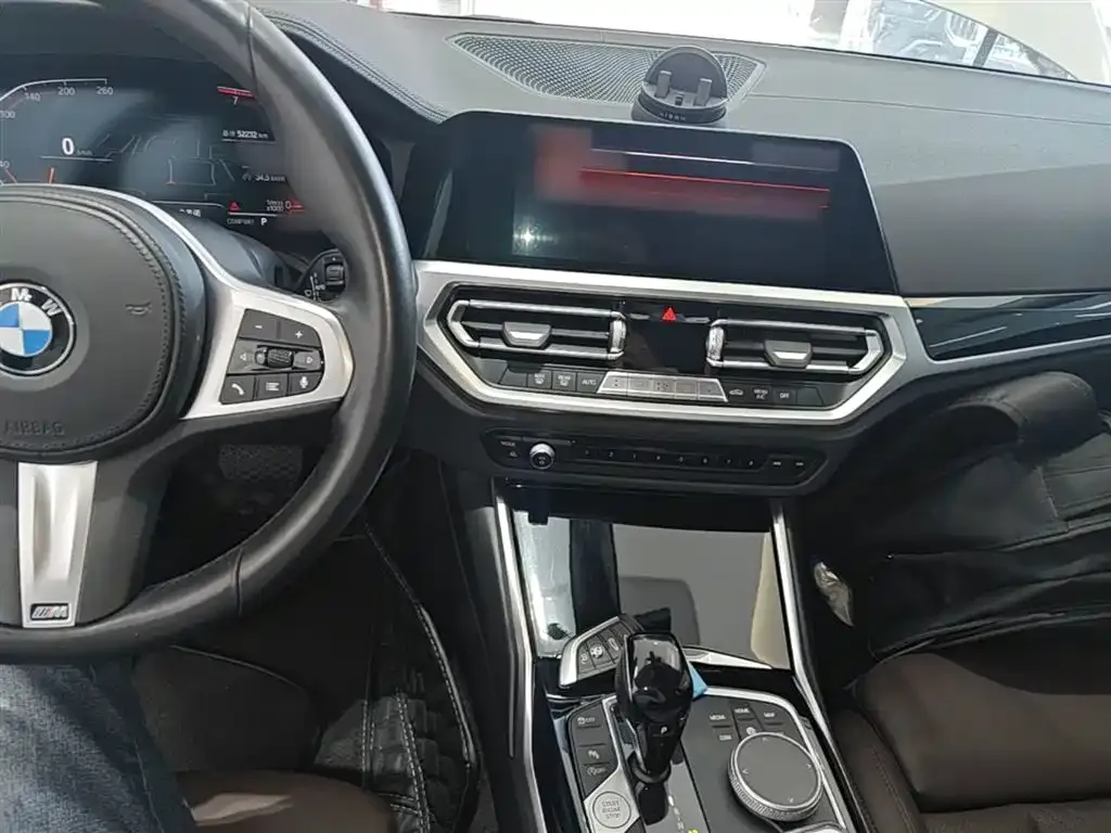 BMW 3 Series 2022 из CN, фото 9