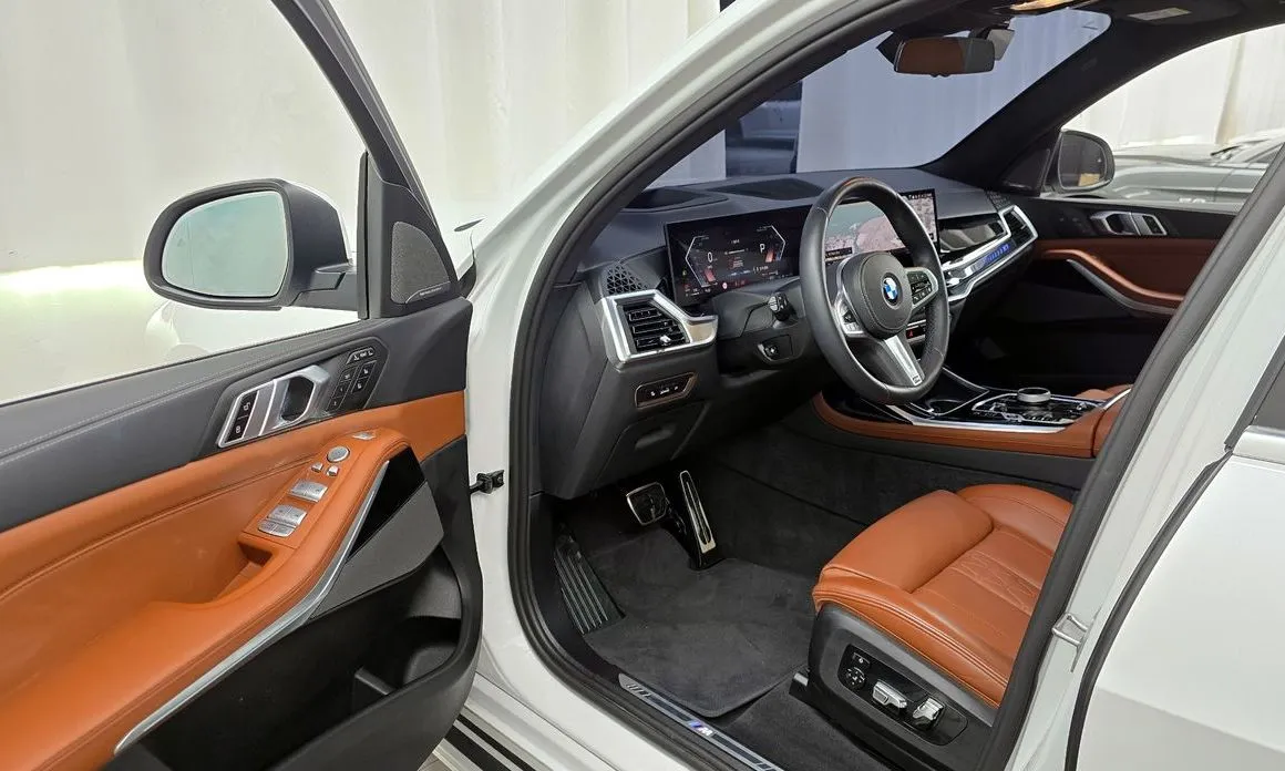 BMW X7 2024 из KR, фото 9