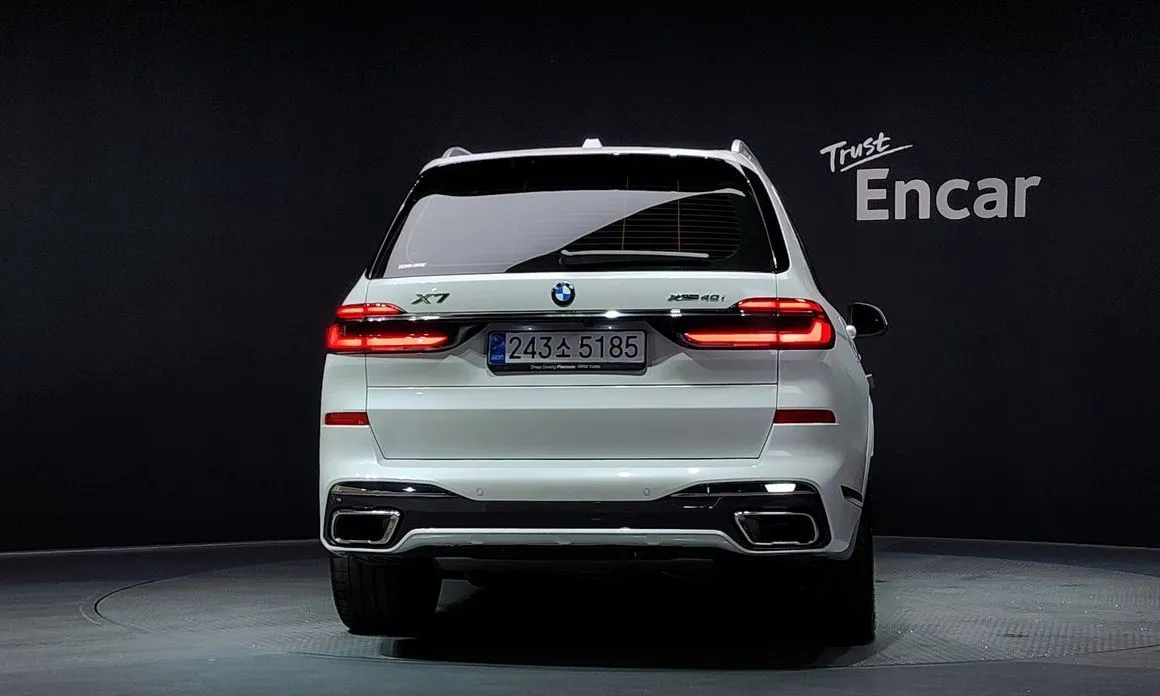 BMW X7 2024 из KR, фото 2