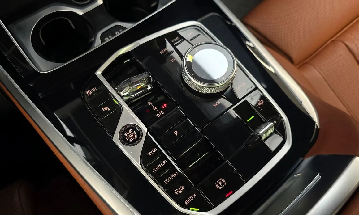 BMW X7 2024 из KR, фото 4