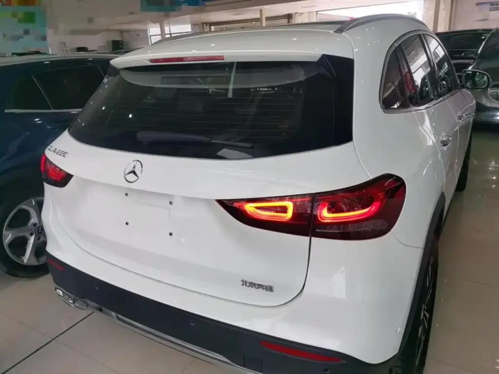 Mercedes-Benz GLA — фото 3