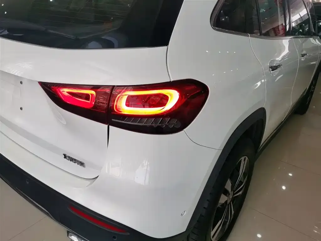 Mercedes-Benz GLA — фото 4