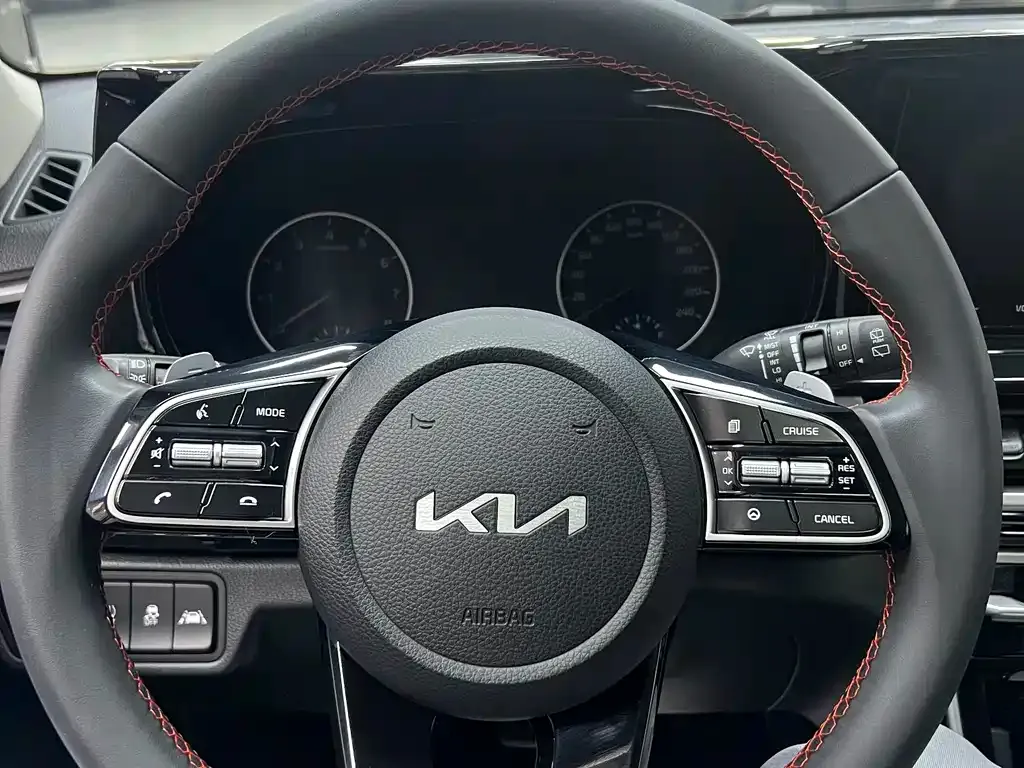 Kia KX3 — фото 10