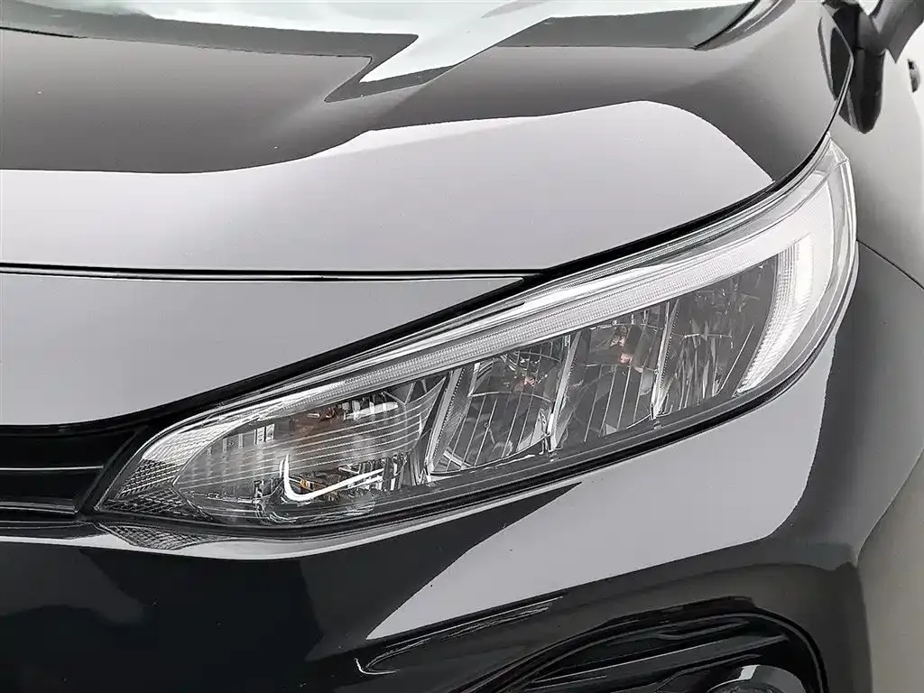 Toyota Wildlander — фото 10