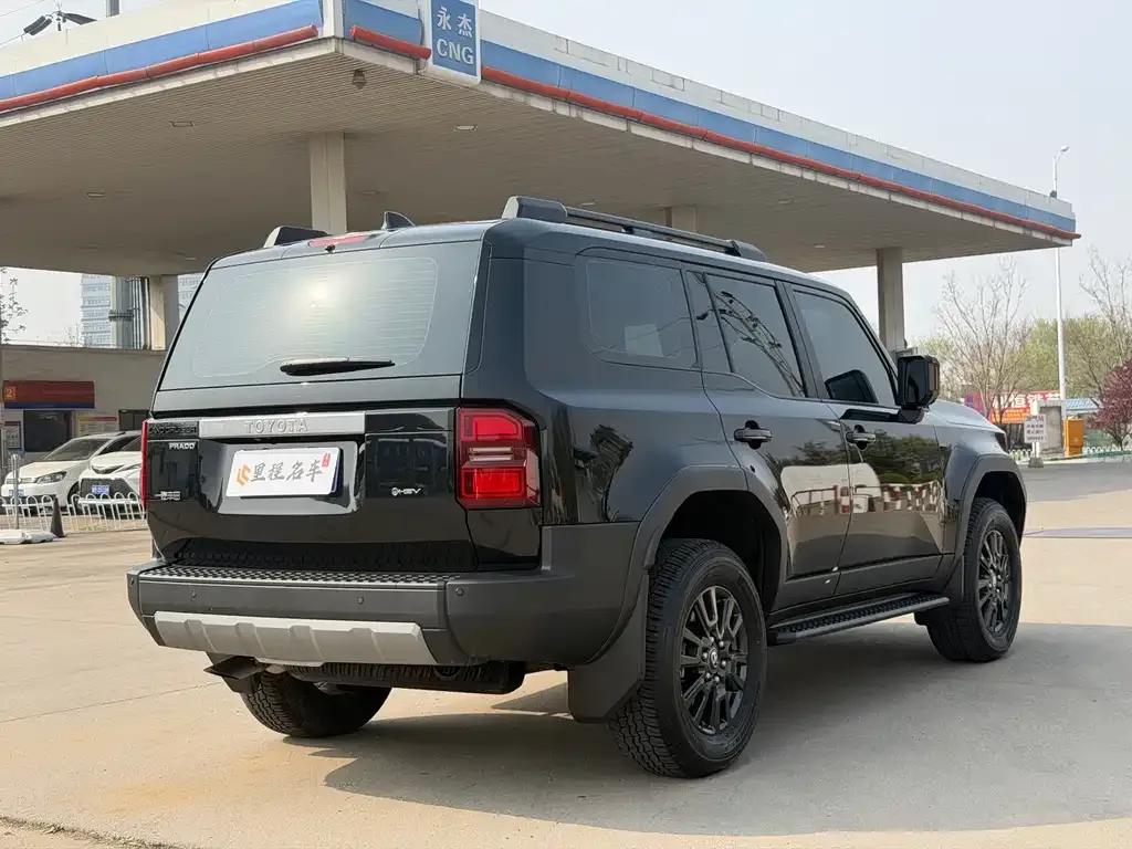 Toyota Prado 2025 из CN, фото 9