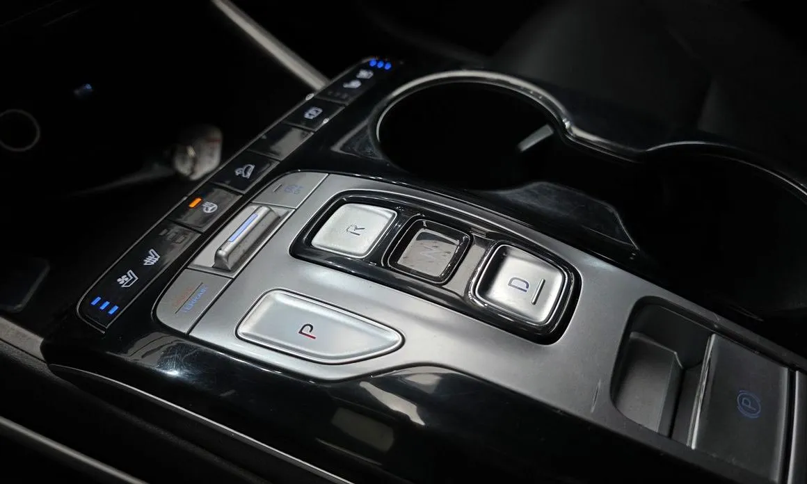 Hyundai Tucson 2023 из KR, фото 2