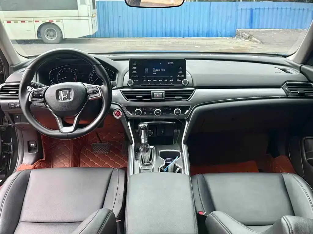 Honda Accord — фото 2