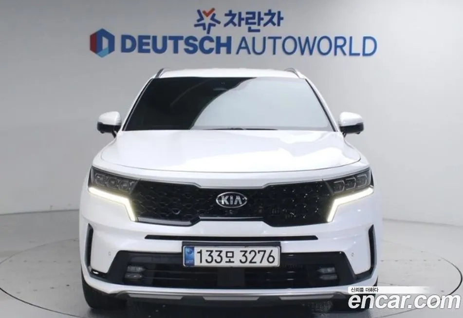 Kia Sorento — фото 5