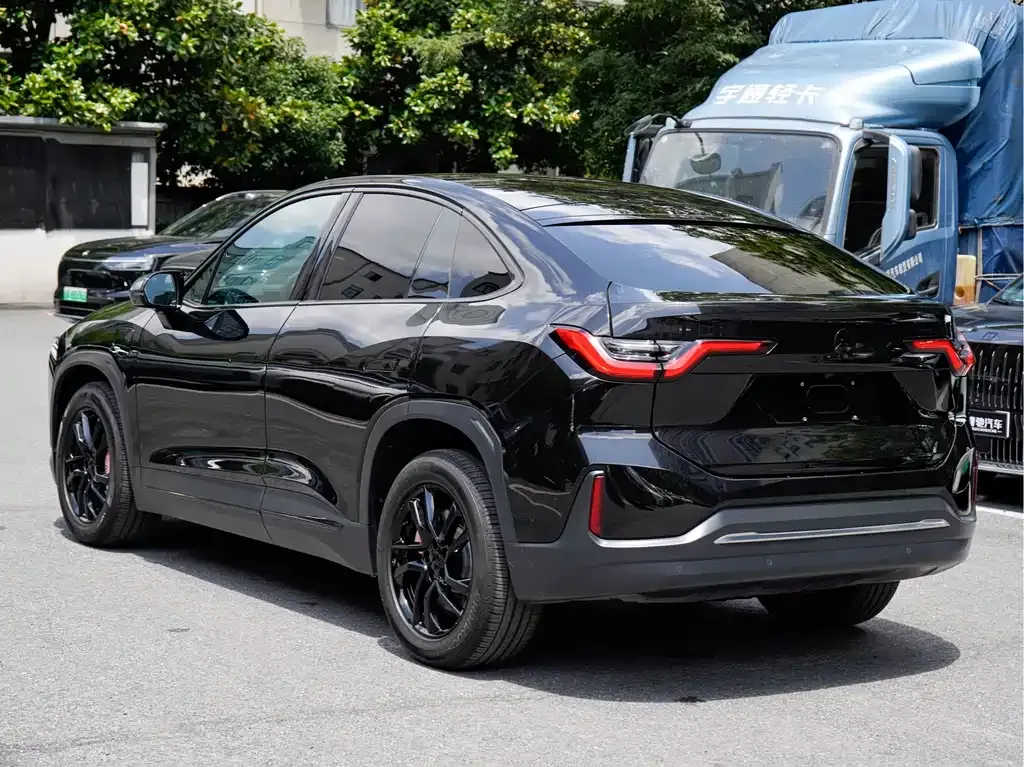 NIO EC6 — фото 6