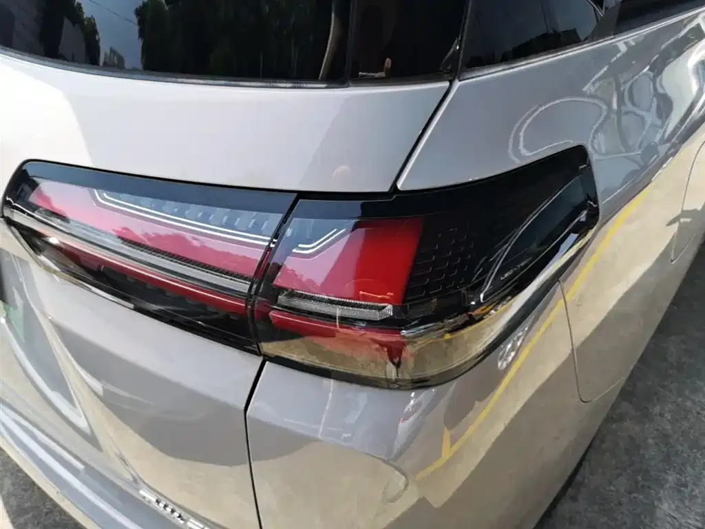 Wuling Starlight 730 New Energy 2025 из CN, фото 3