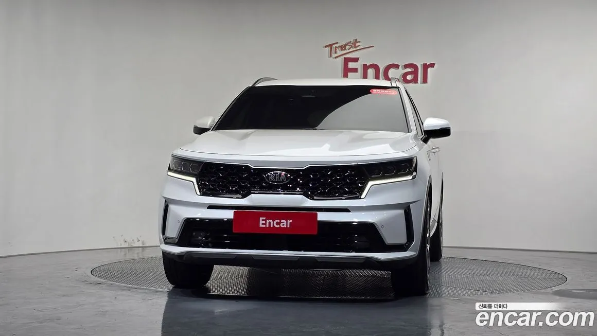 Kia Sorento — фото 5