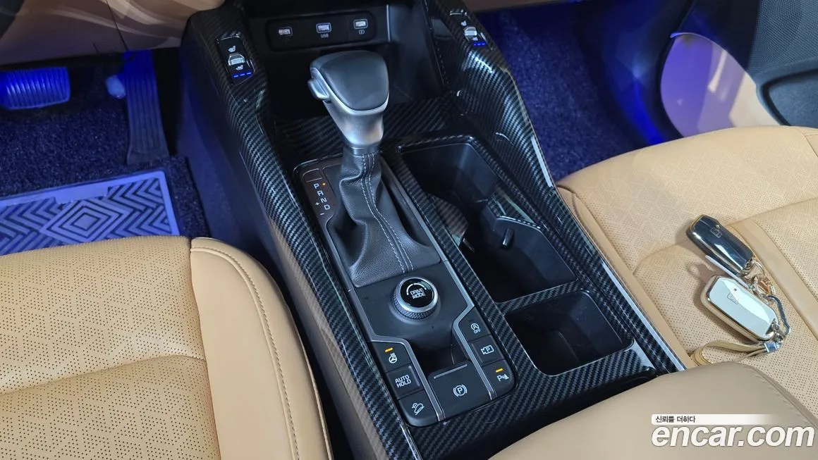 Kia Sorento — фото 10