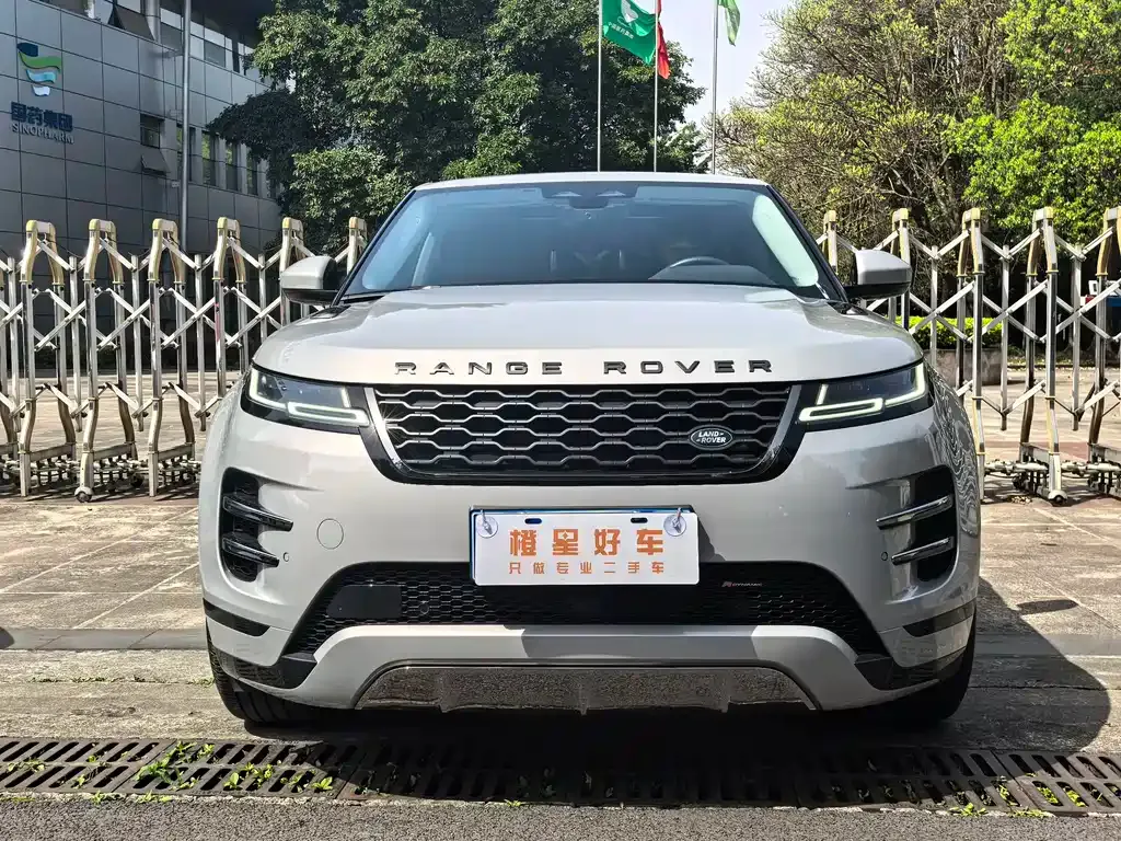 Land Rover Evoque — фото 10