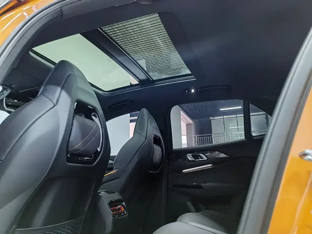 Lynk & Co 02 Hatchback 2021 из CN, фото 4
