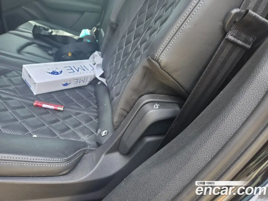 Audi Q7 2023 из KR, фото 10