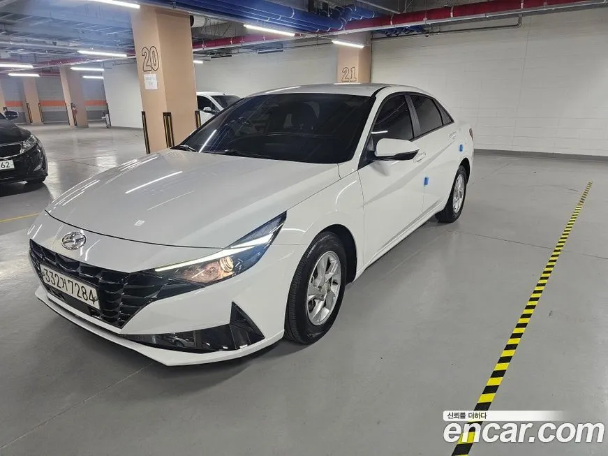 Hyundai AVANTE — фото 1