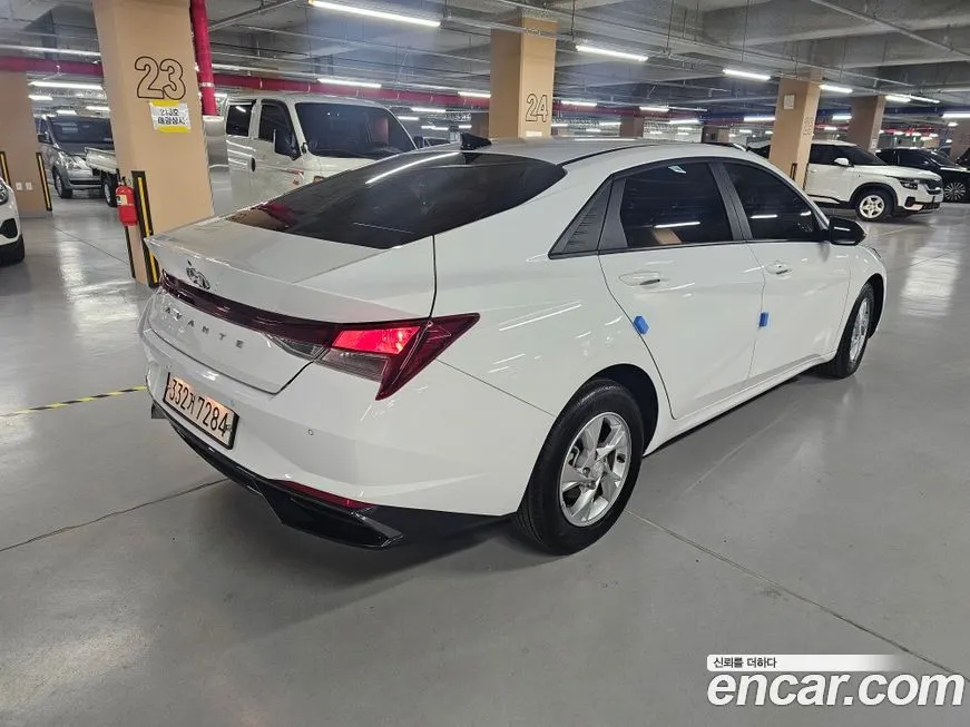 Hyundai AVANTE — фото 9