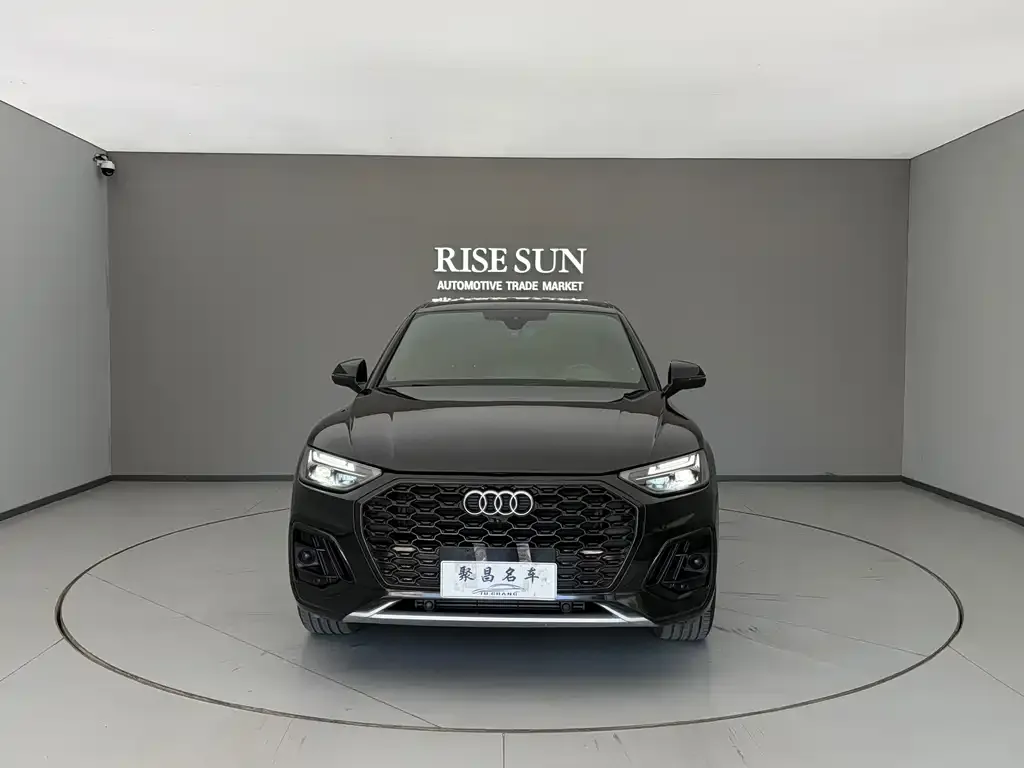 Audi Q5L Sportback 2022 из CN, фото 8