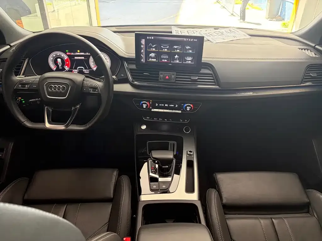 Audi Q5L Sportback 2022 из CN, фото 9