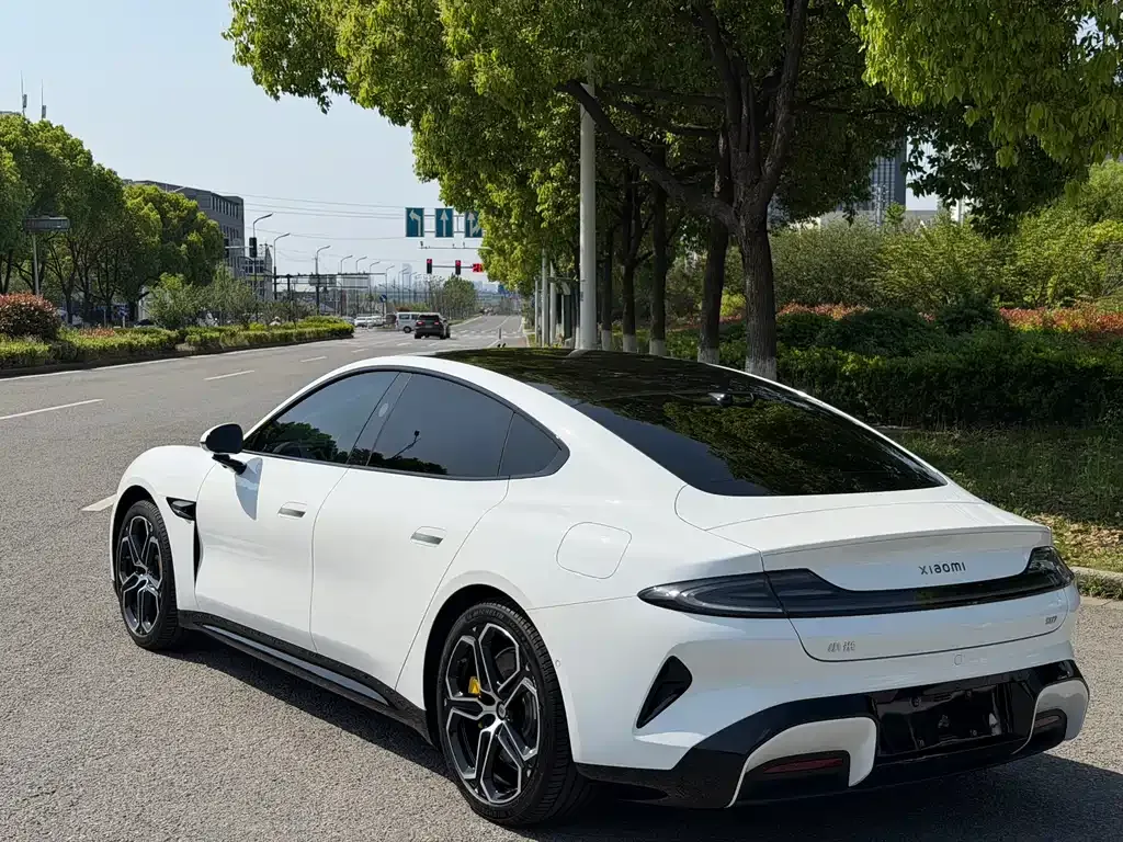 Xiaomi SU7 — фото 2