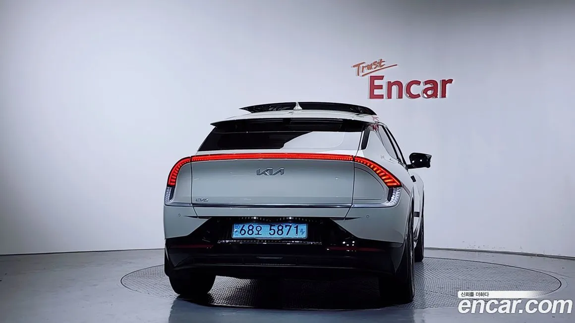 Kia EV6 — фото 4
