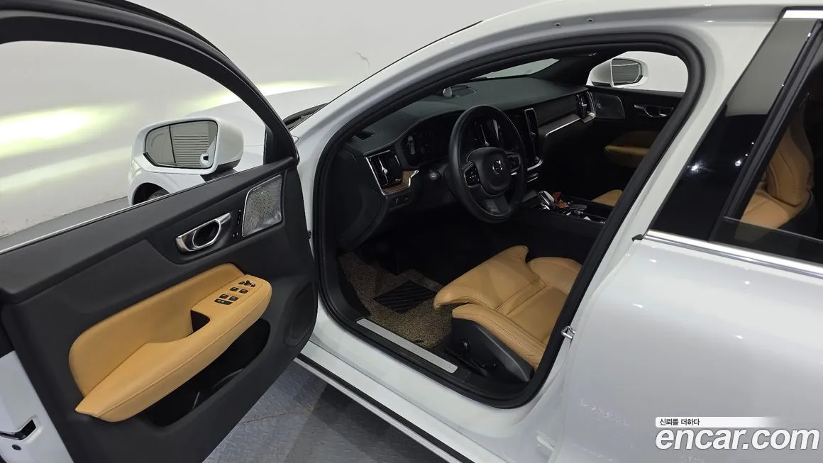 Volvo S60 2022 из KR, фото 6