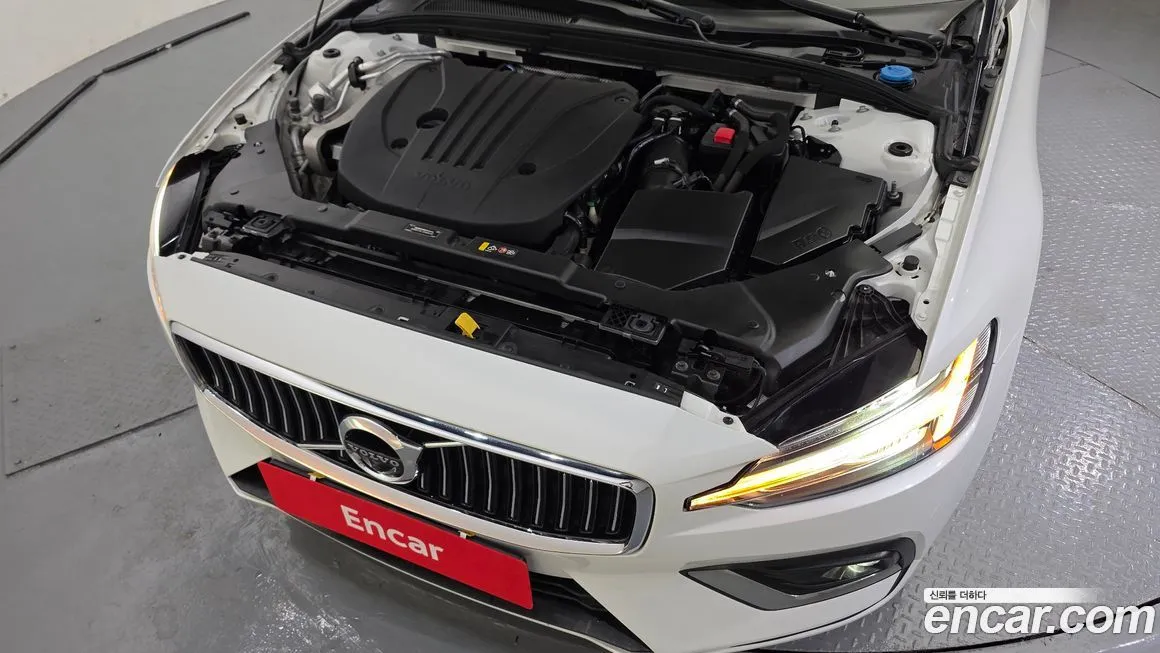 Volvo S60 2022 из KR, фото 7