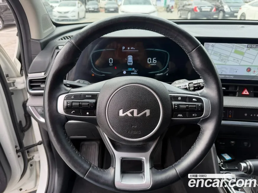 Kia Sportage — фото 10