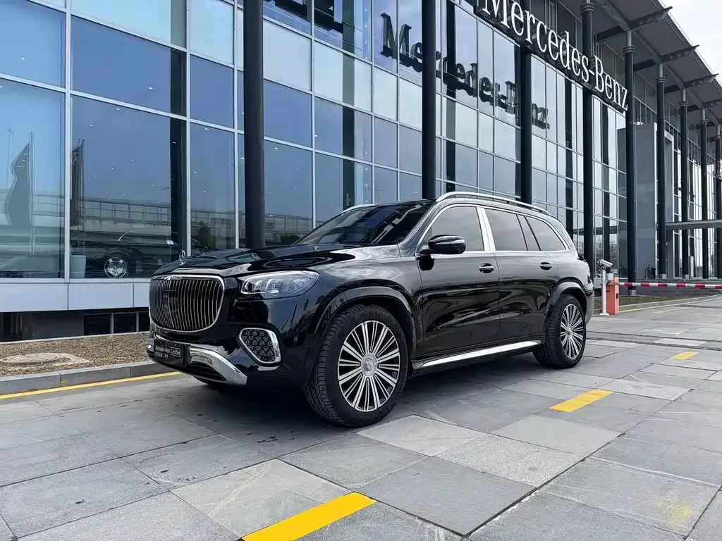 Mercedes-Benz GLS — фото 1