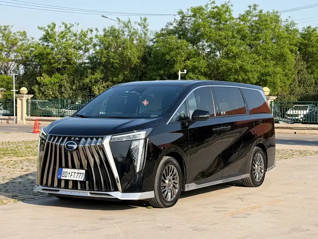 GAC Motor Trumpchi M8 — фото 1