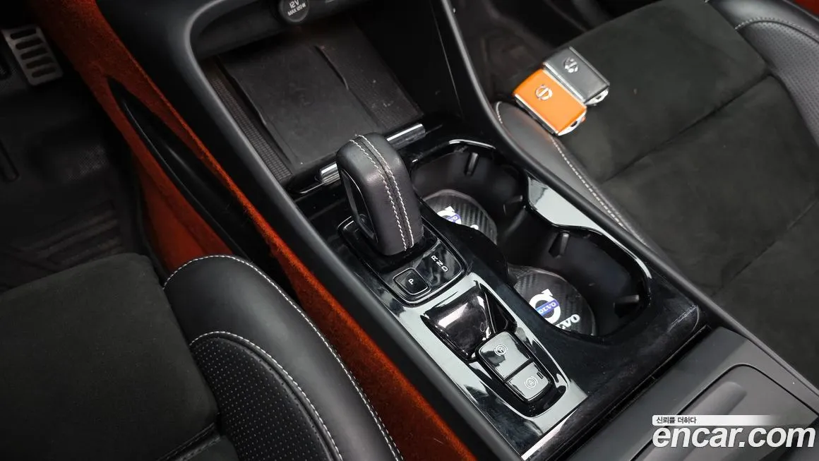 Volvo XC40 2021 из KR, фото 4